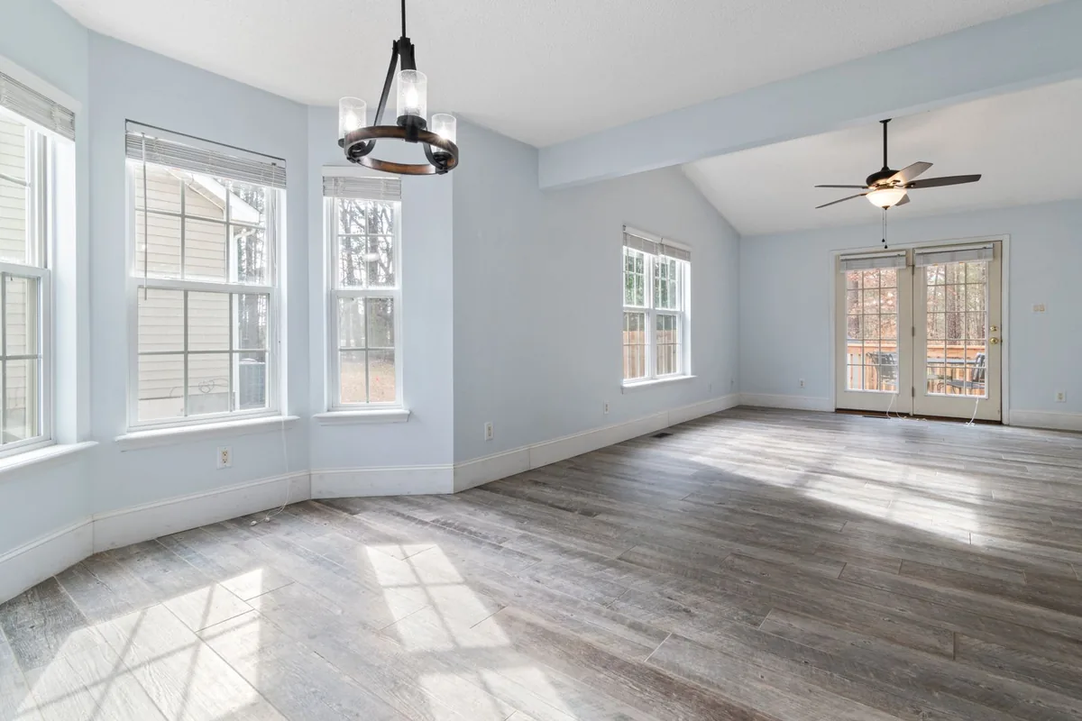 Clean, safe room after biohazard cleanup in Peachtree Corners, GA